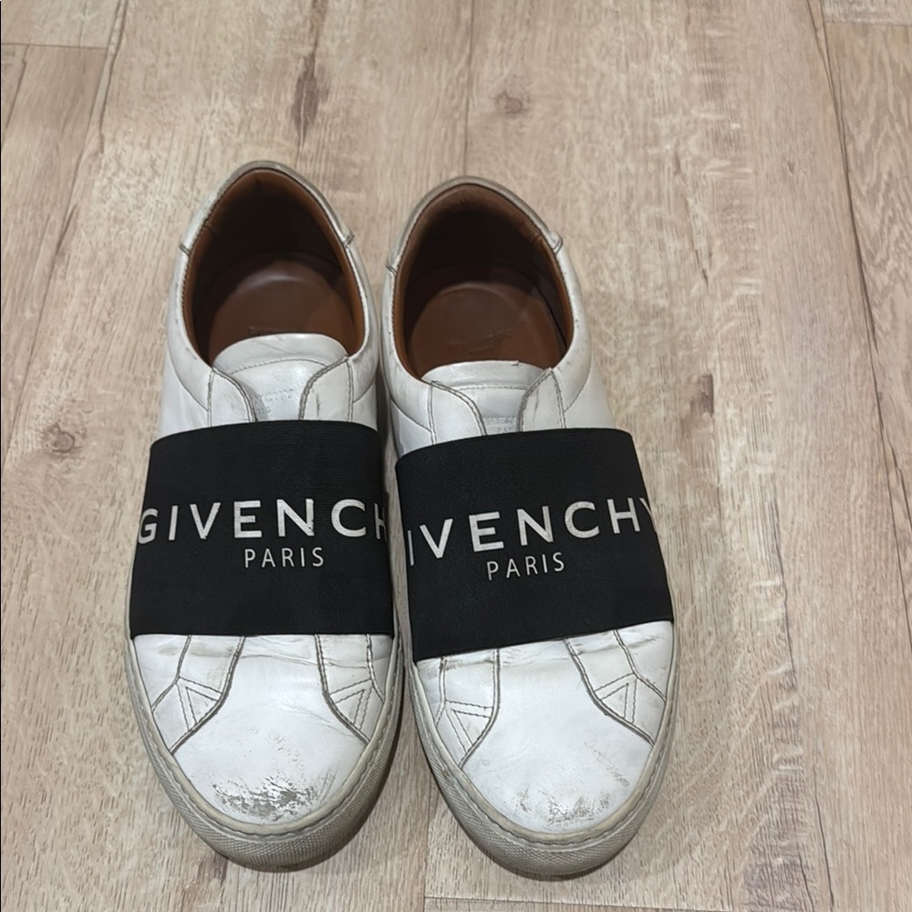 Givenchy White Sneakers with Black Strap